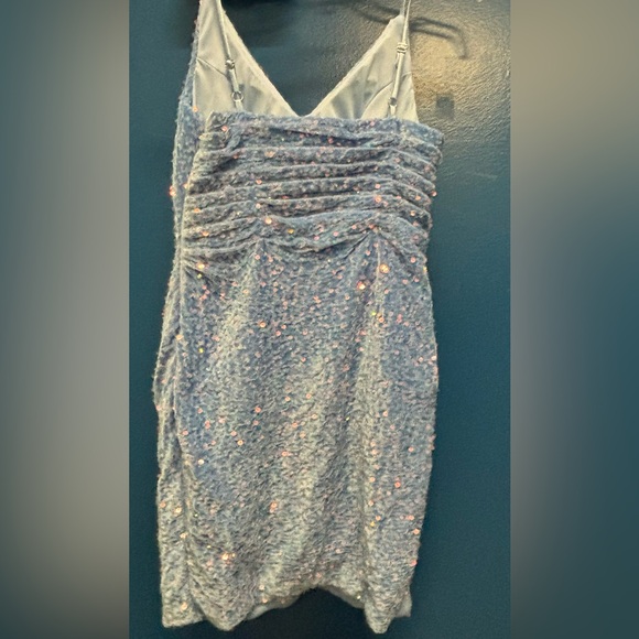 Baby blue cocktail beaded dress. Little stretch, side-zipper - Picture 2 of 3